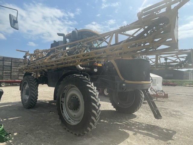 2013 ROGATOR RG1300 SELF PROPELLED SPRAYER
