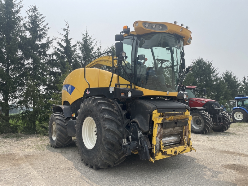 2010 NEW HOLLAND FR9040 FORAGE HARVESTER