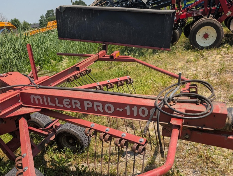 2017 MILLER PRO 1100 ROTARY RAKE