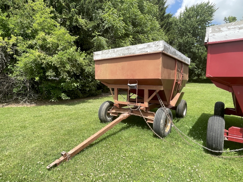KILLBROS 225 GRAVITY WAGON