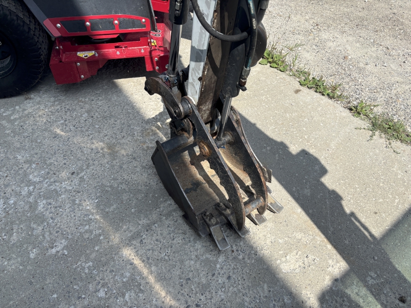 2017 BOBCAT E20 MINI EXCAVATOR