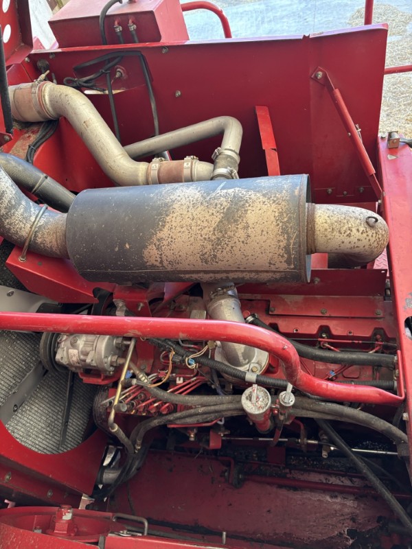 2005 CASE IH 2388 AXIAL FLOW COMBINE