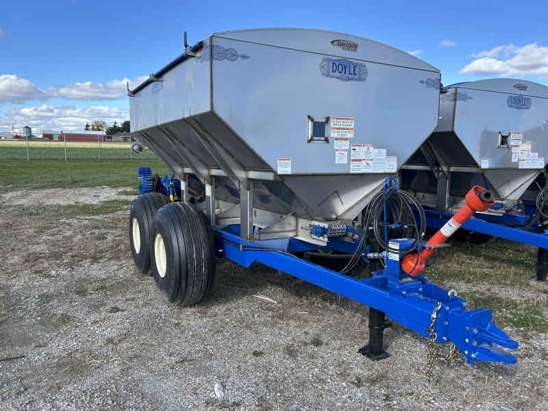 2026 DOYLE 8-TON FERTILIZER SPREADER