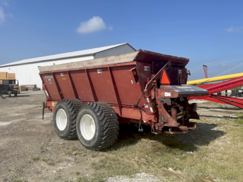 2007 MEYER 7500 V-FORCE MANURE SPREADER