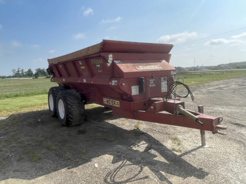 2007 MEYER 7500 V-FORCE MANURE SPREADER