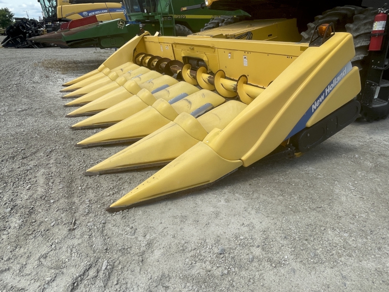 2011 NEW HOLLAND 98D-8R CORN HEAD