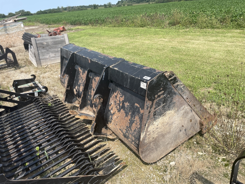 2019 HORST STANDARD DUTY TELEHANDLER BUCKET