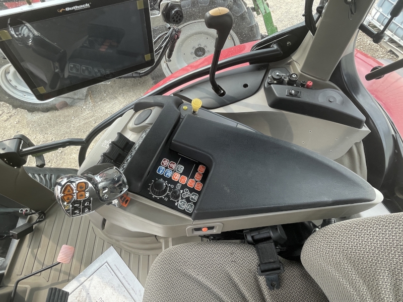2012 CASE IH MAXXUM 120 MC TRACTOR