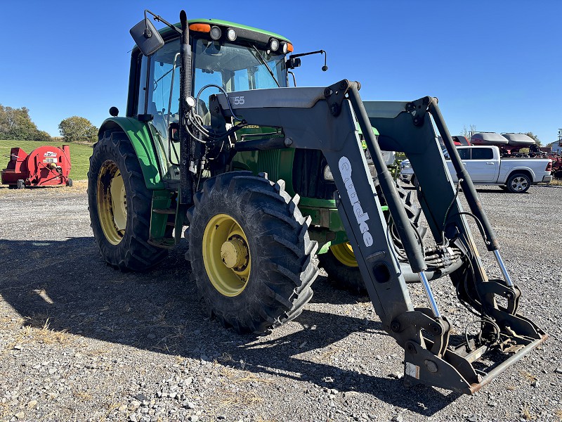 2005 JOHN DEERE 6420 TRACTOR WITH LOADER