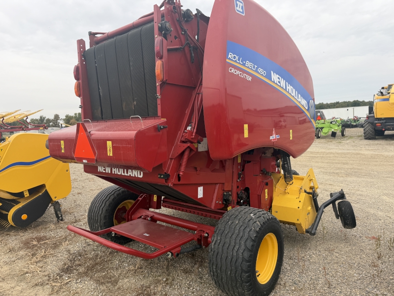 2021 NEW HOLLAND ROLL-BELT 450 ROUND BALER
