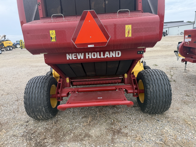2021 NEW HOLLAND ROLL-BELT 450 ROUND BALER