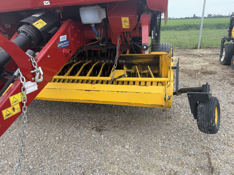 2021 NEW HOLLAND ROLL-BELT 450 ROUND BALER