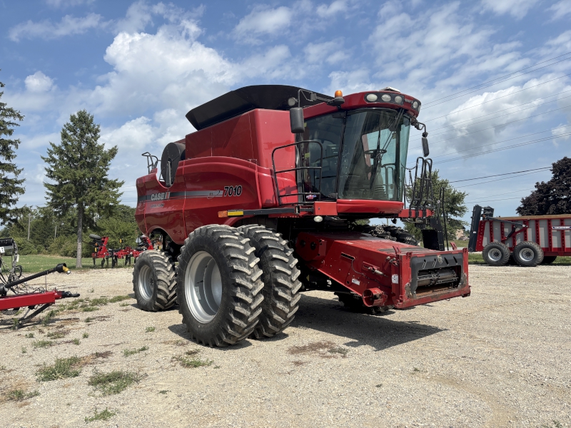2007 CASE IH 7010 AXIAL FLOW COMBINE