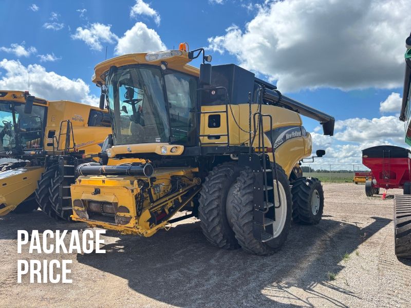 2005 NEW HOLLAND CR940 COMBINE PACKAGE WITH FLEX HEAD AND CART