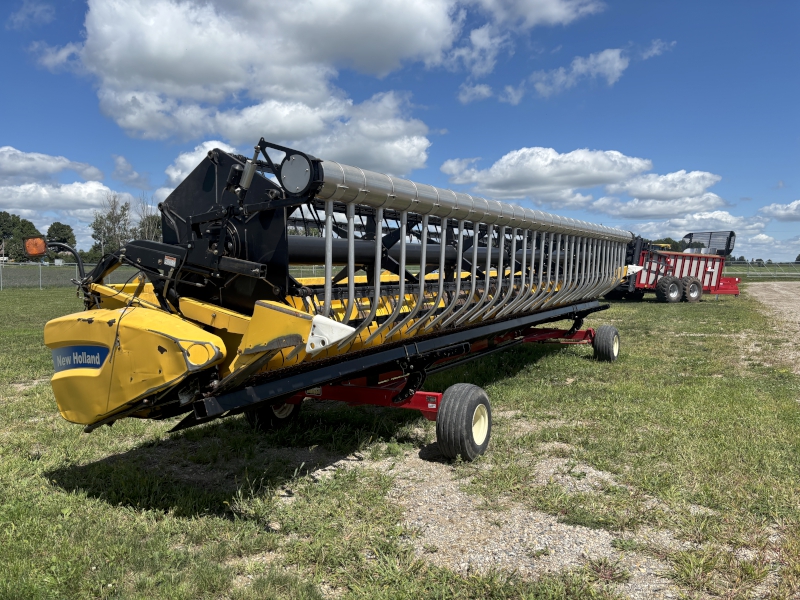 2005 NEW HOLLAND CR940 COMBINE PACKAGE WITH FLEX HEAD AND CART
