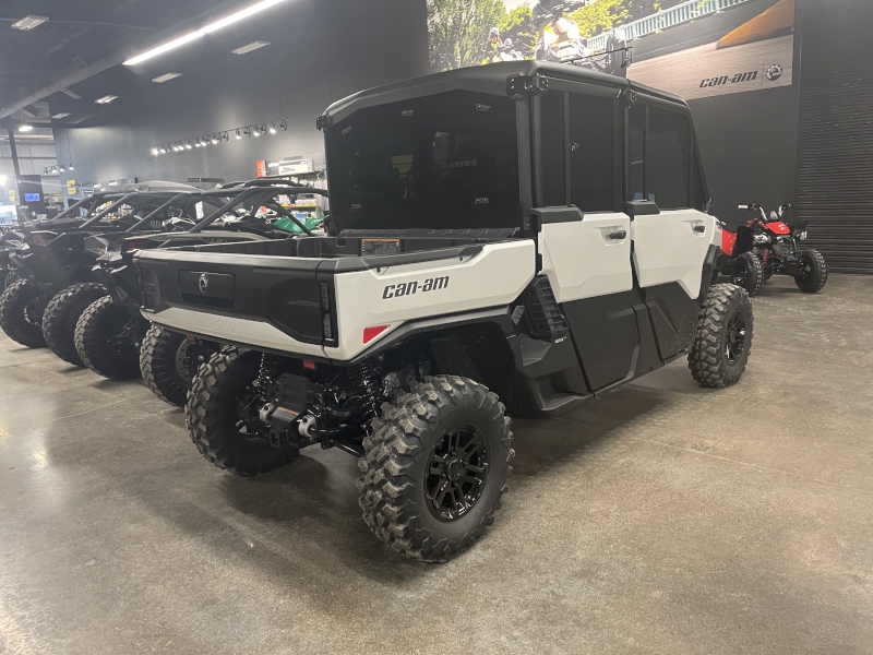 Side-by-Side/Utility Vehicle  2026 CAN-AM DEFENDER MAX LIMITED HD11 SIDE BY SIDE Photo
