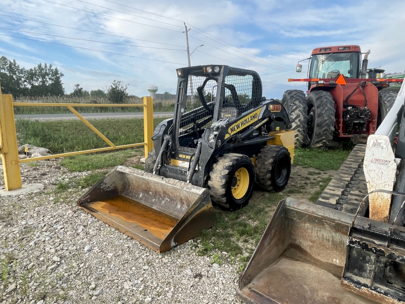 2021 NEW HOLLAND L318 SKID STEER LOADER