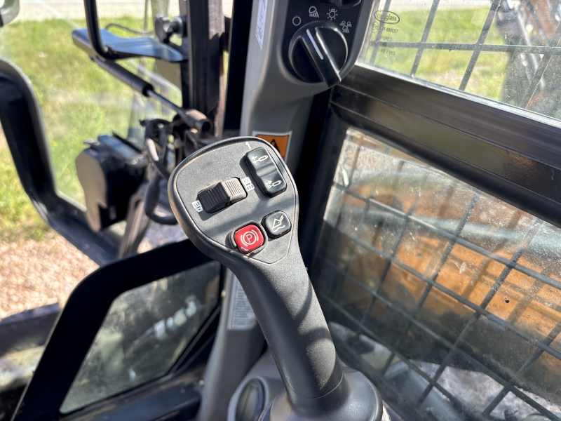 2021 CASE SV280B SKID STEER LOADER