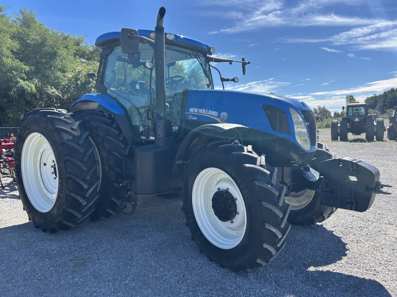 2014 NEW HOLLAND T7.245 TRACTOR