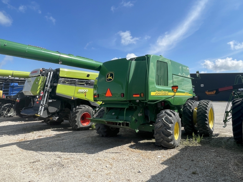 2004 JOHN DEERE 9860STS COMBINE