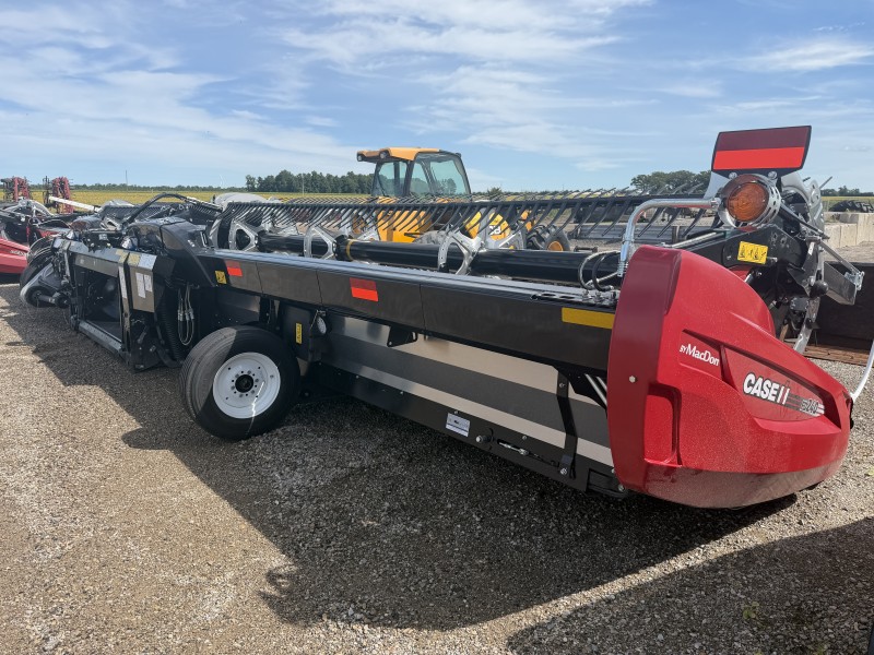 2025 MACDON FD240 DRAPER HEAD
