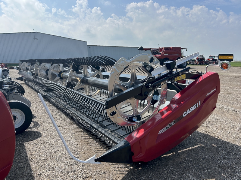 2025 MACDON FD240 DRAPER HEAD