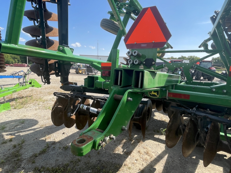2013 JOHN DEERE 2623 DISC HARROW