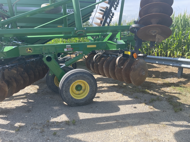 2013 JOHN DEERE 2623 DISC HARROW