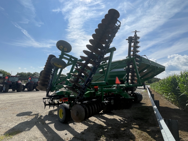 2013 JOHN DEERE 2623 DISC HARROW