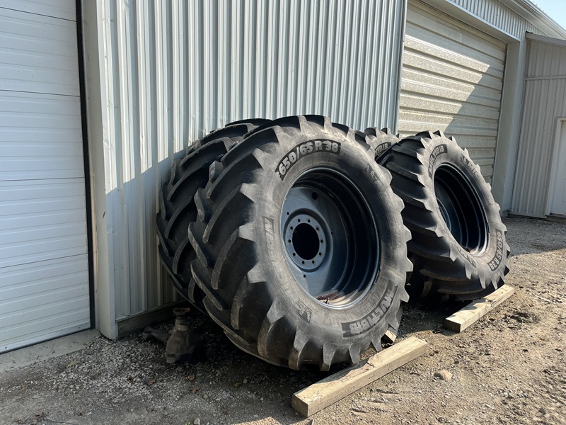 2015 CASE IH PATRIOT 3340 SELF PROPELLED SPRAYER