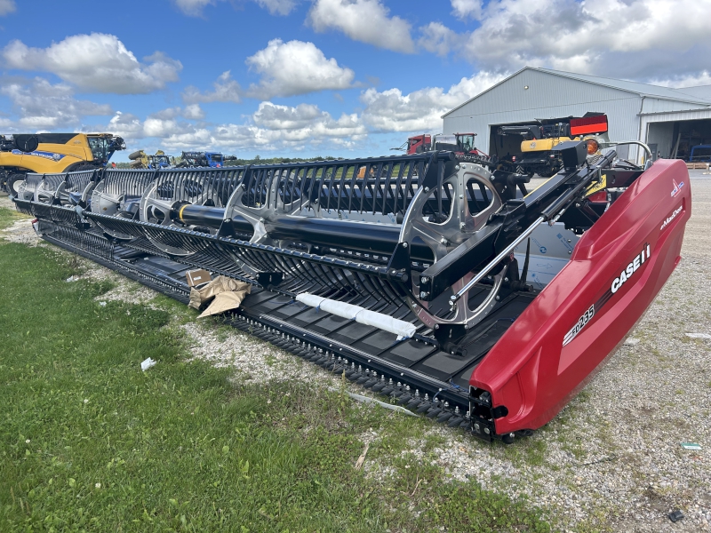 2025 MACDON FD240 DRAPER HEAD