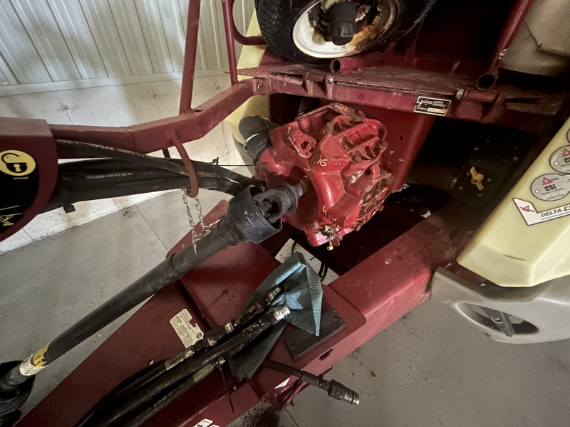 2012 HARDI COMMANDER 1000 PULL TYPE SPRAYER