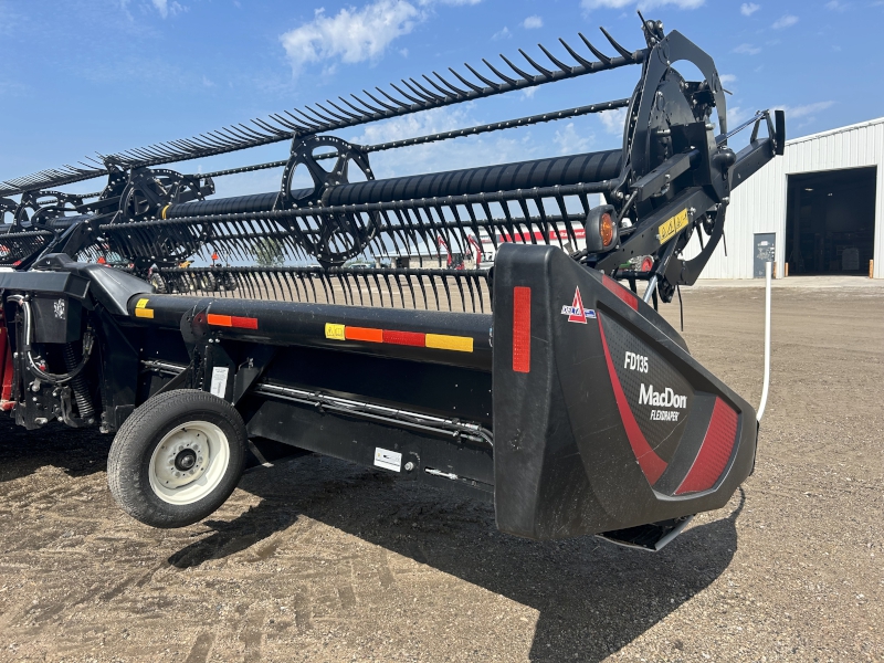 2020 MACDON FD135 FLEX DRAPER HEAD