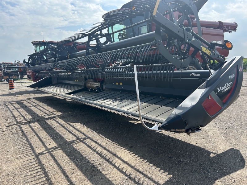 2020 MACDON FD135 FLEX DRAPER HEAD