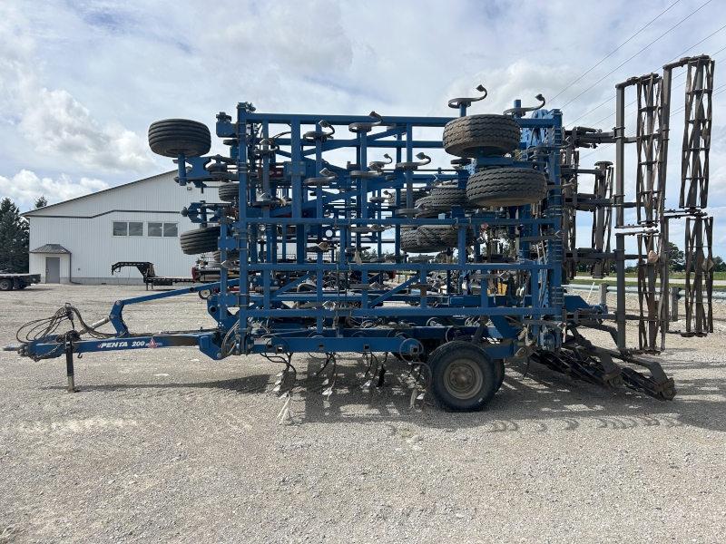 2013 PENTA 200S-42 ROW CROP CULTIVATOR