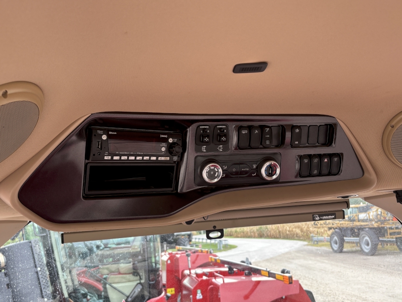 2022 CASE IH MAGNUM 220 TRACTOR