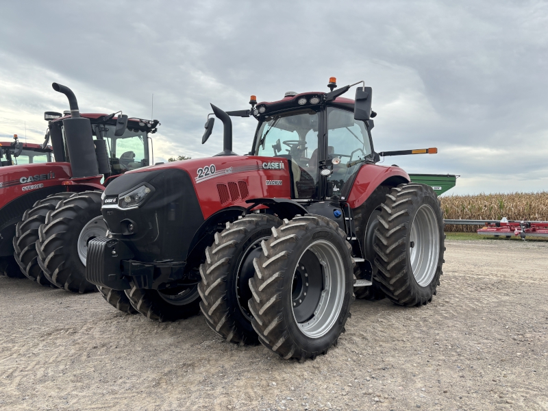 2022 CASE IH MAGNUM 220 TRACTOR