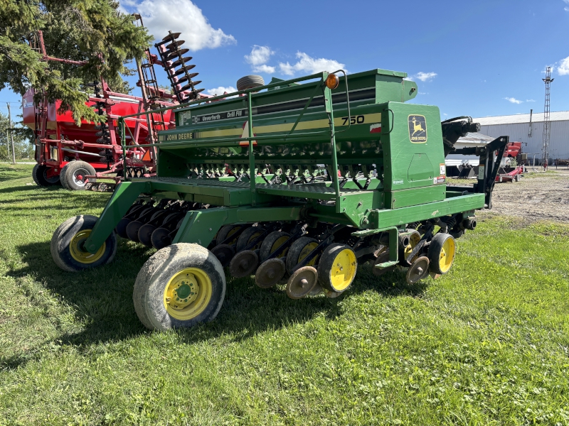 1993 JOHN DEERE 750 NO-TILL DRILL