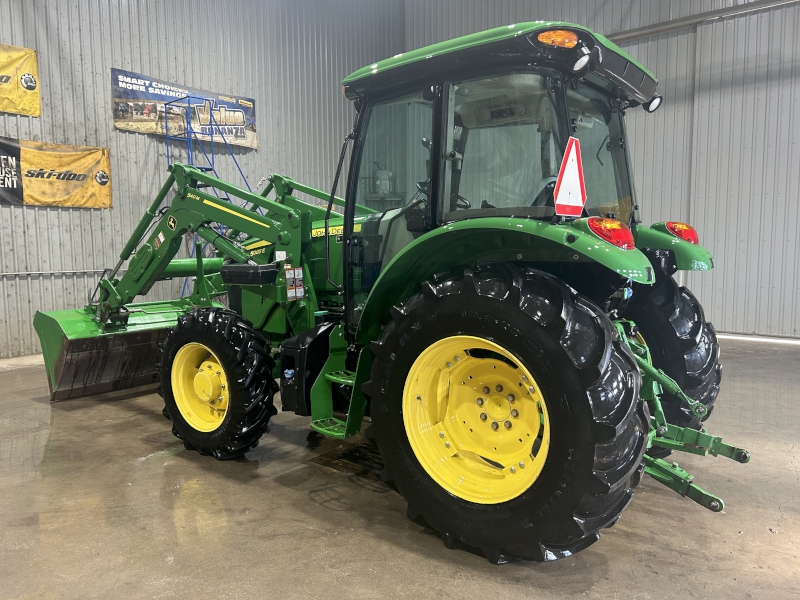 2017 JOHN DEERE 5085E TRACTOR WITH LOADER