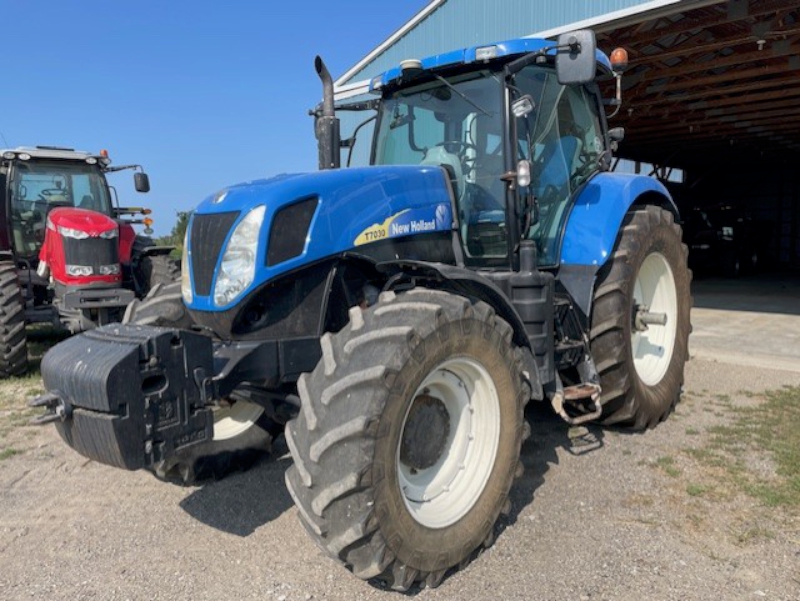 2008 NEW HOLLAND T7030 TRACTOR
