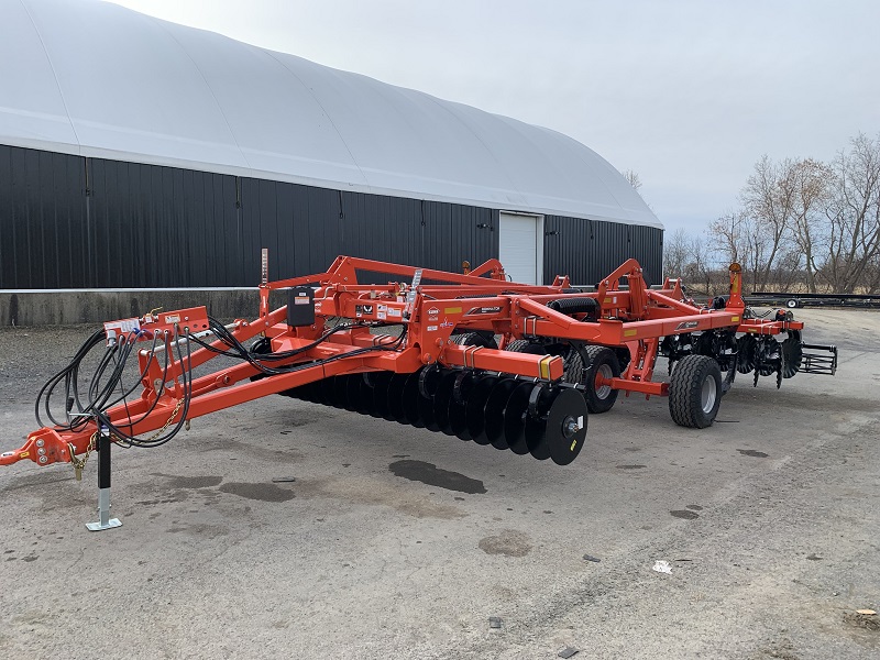 2023 KUHN DOMINATOR 4860-7 DISC RIPPER ***NEW DEMO UNIT-SPECIAL PRICING***