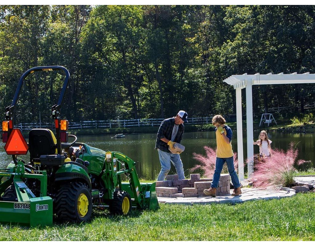 Tractors  John Deere 1023E Sub-Compact Utility Tractor Photo