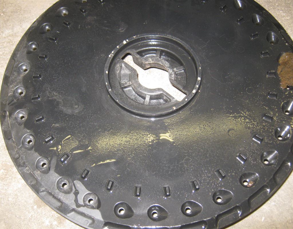 Planting Equipment  John Deere Regular Corn Plates Photo