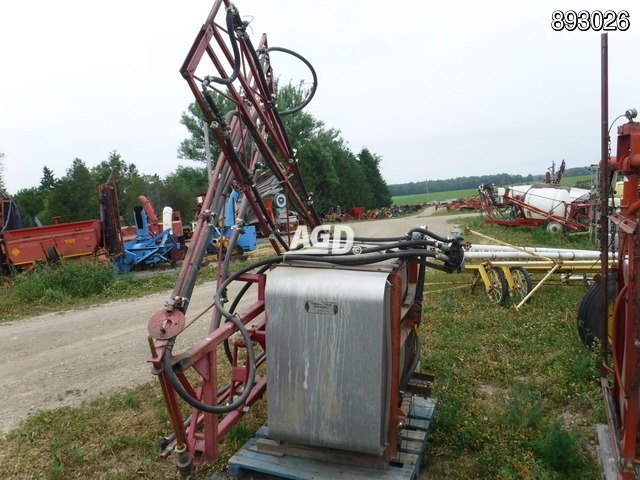 Hawksville Sprayer