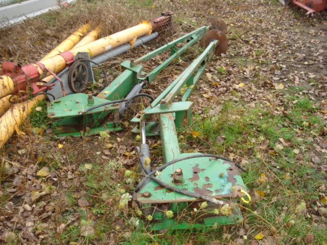 Parts and Tires  John Deere Marker Photo