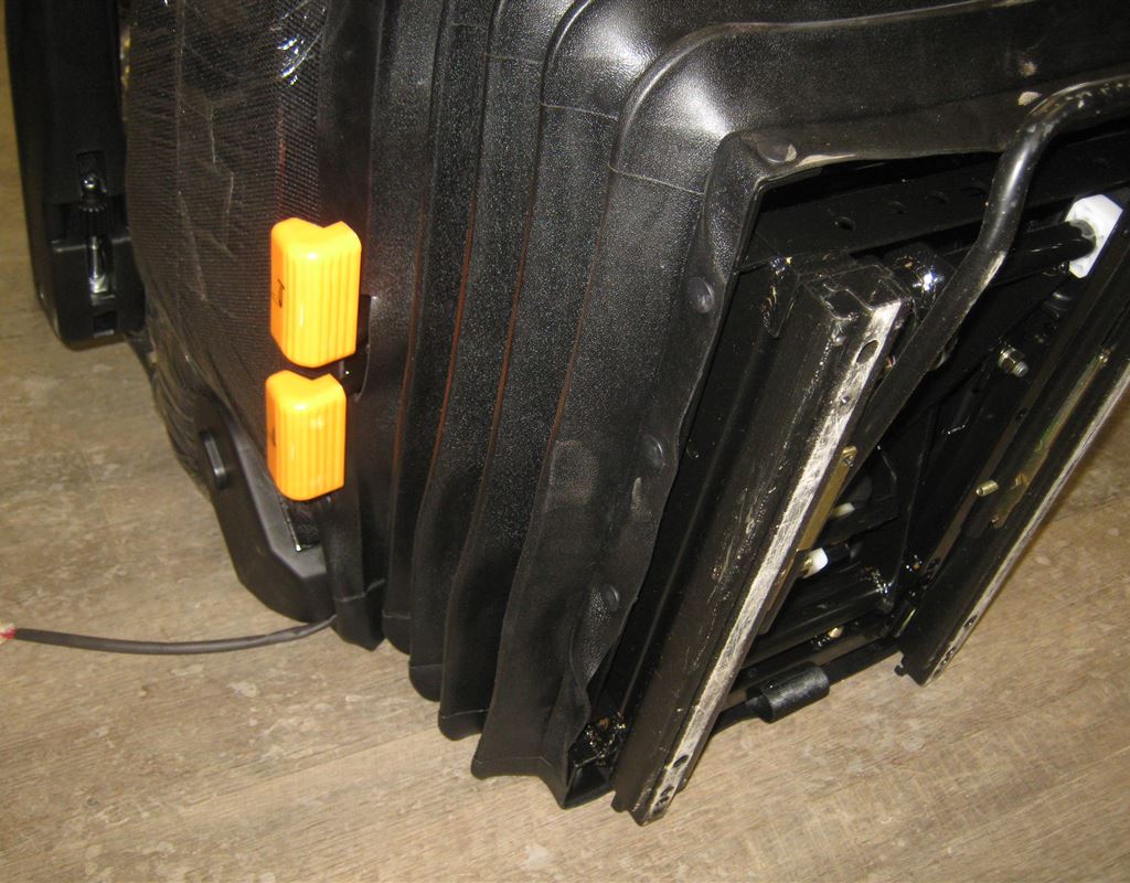 Parts and Tires  Air Ride Suspension Seat Photo