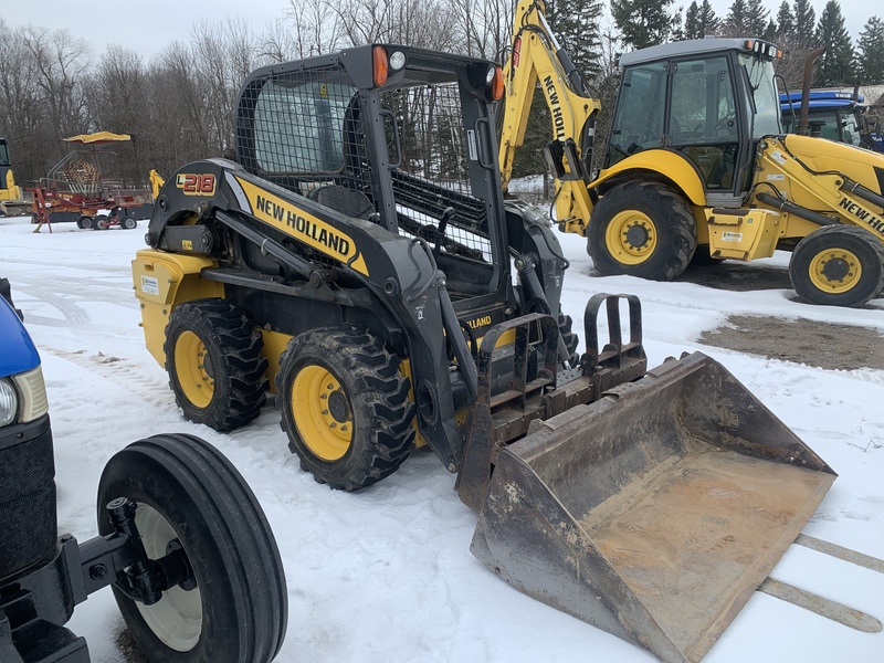 New Holland L218 Skid Steer Loader
