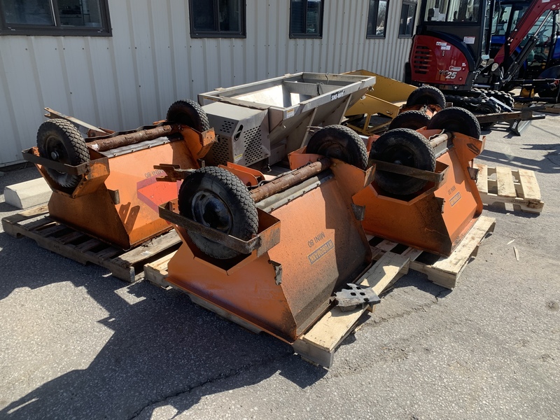 Hydromann Tow behind salters