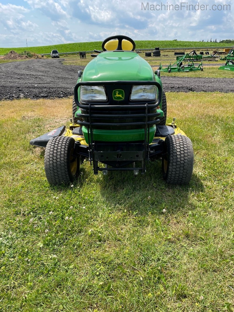 Property Maintenance  2011 JOHN DEERE X700 Lawn Tractor Photo