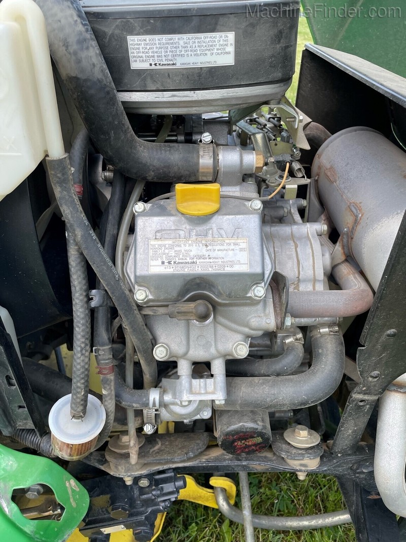 Property Maintenance  2011 JOHN DEERE X700 Lawn Tractor Photo